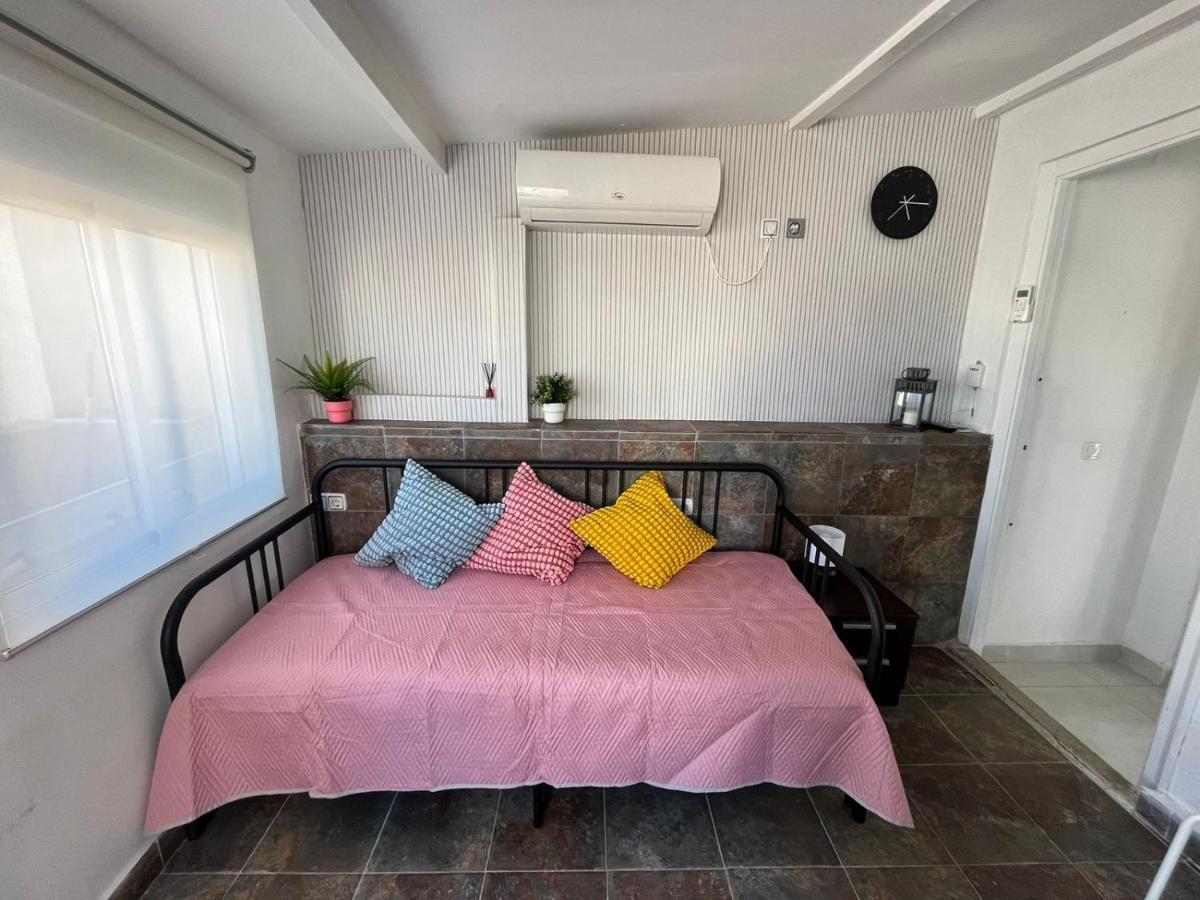 Habitacion Con Terraza En Alicante Zewnętrze zdjęcie