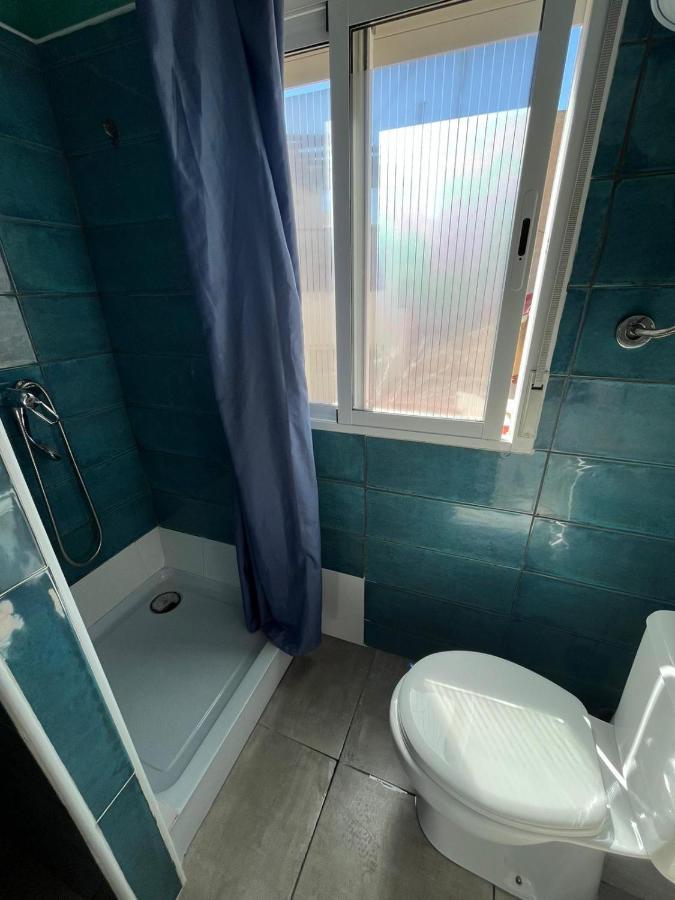 Habitacion Con Terraza En Alicante Zewnętrze zdjęcie