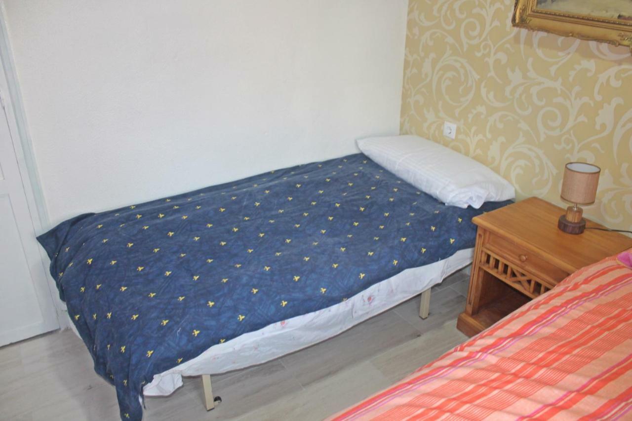 Habitacion Con Terraza En Alicante Zewnętrze zdjęcie