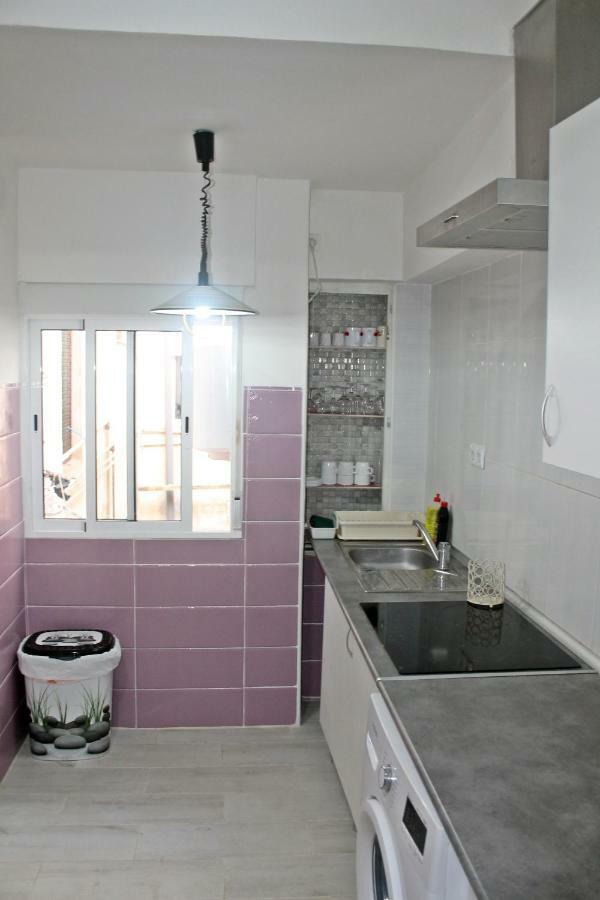 Habitacion Con Terraza En Alicante Zewnętrze zdjęcie